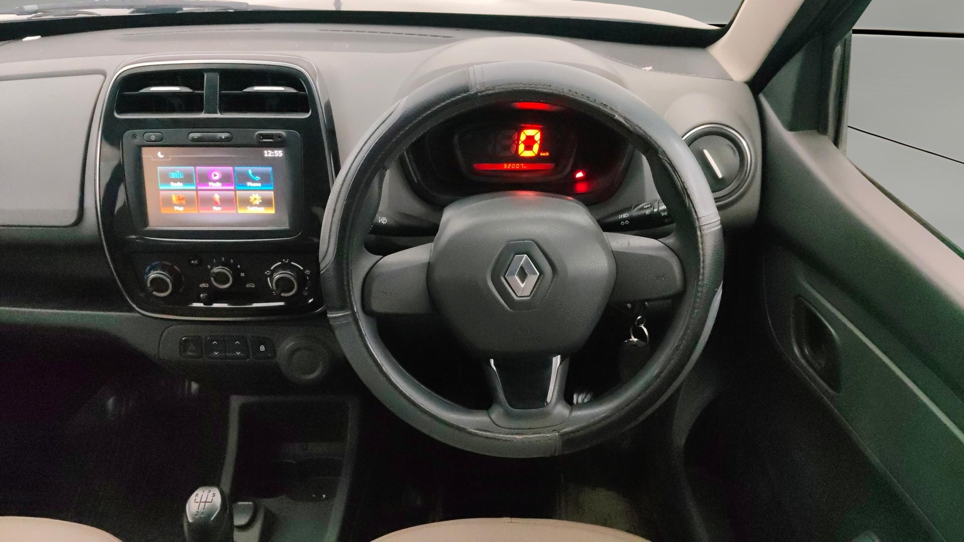 View 2017 Renault Kwid RXT 1.0 Image 20 Used 2017 Renault Kwid RXT 1.0 Image 20
