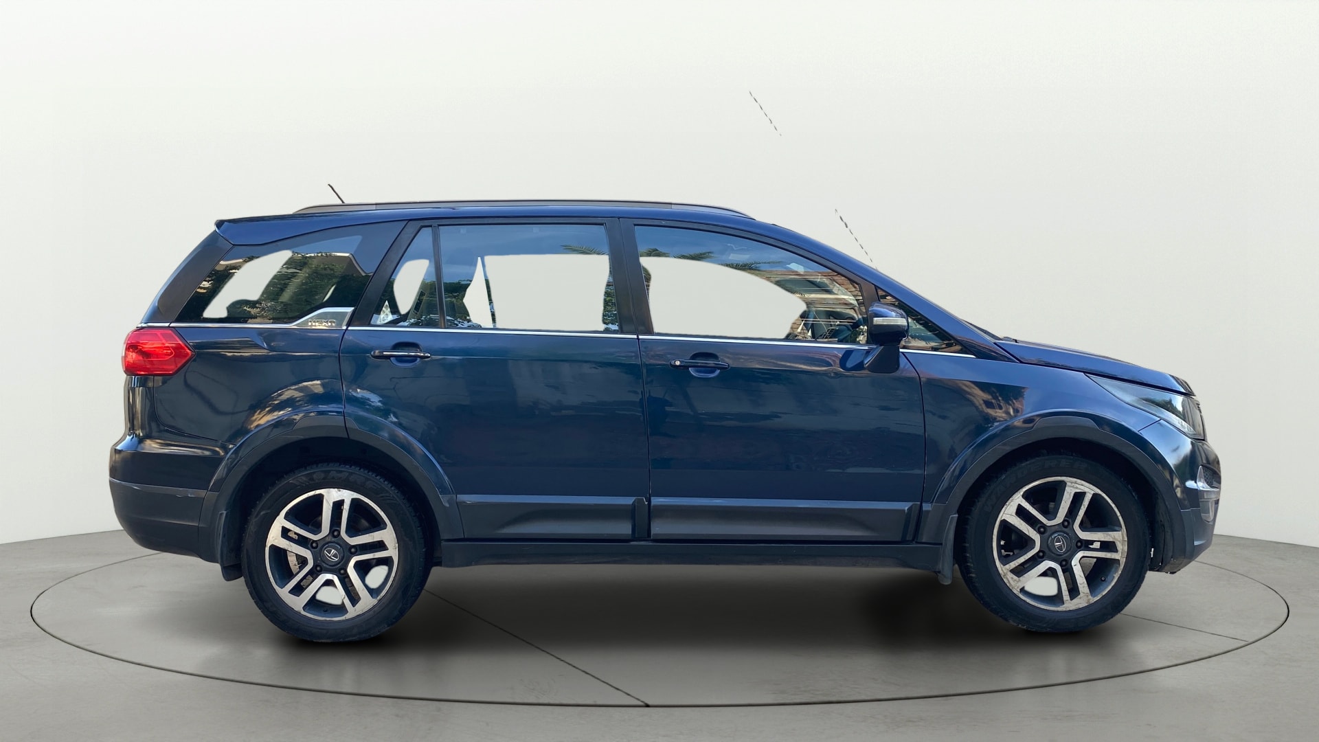 View 2020 Tata Hexa XT 4X2 Image 29 Used 2020 Tata Hexa XT 4X2 Image 29