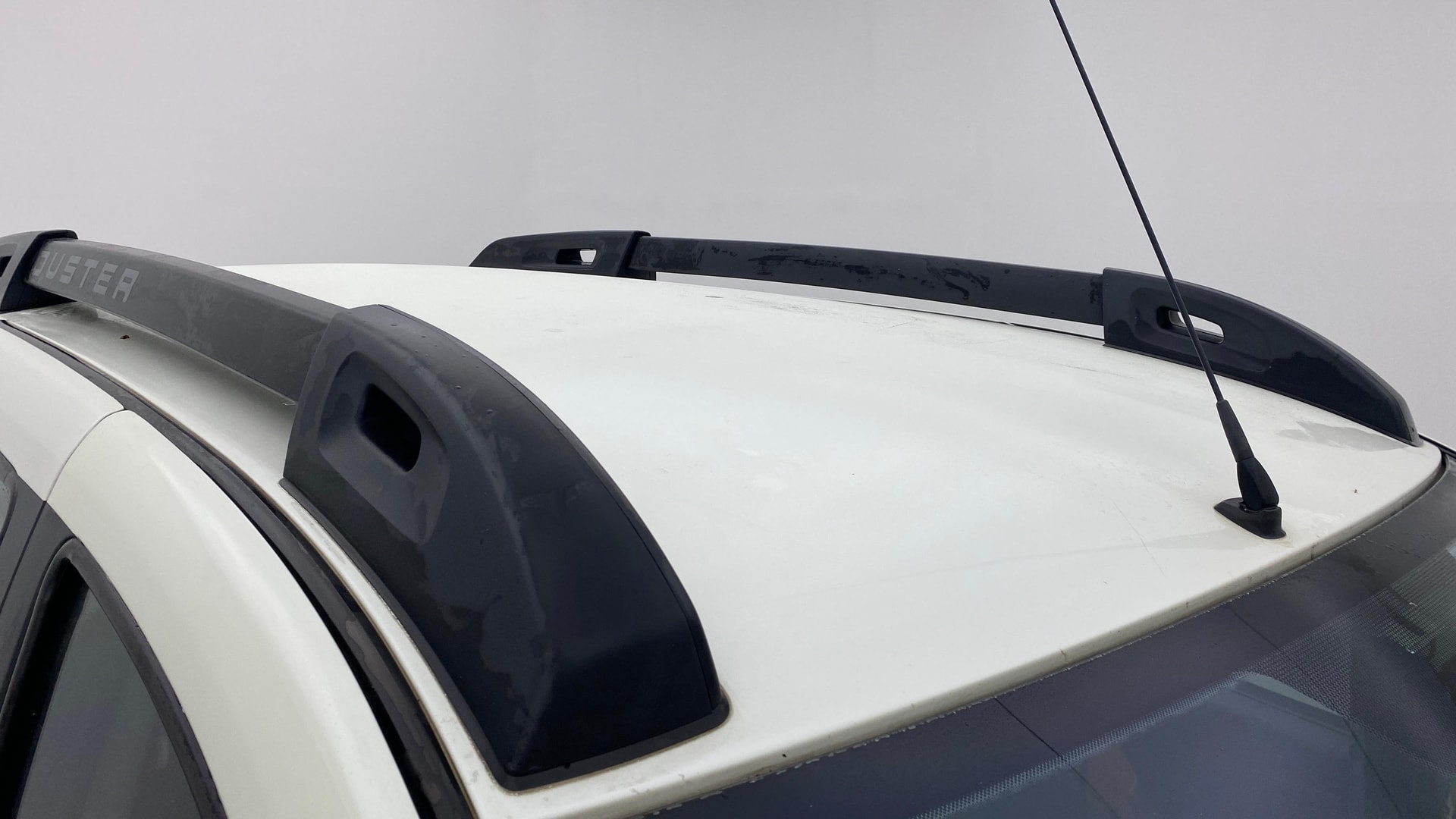 View 2017 Renault Duster Petrol RxS CVT Petrol Image 7 Used 2017 Renault Duster Petrol RxS CVT Petrol Image 7