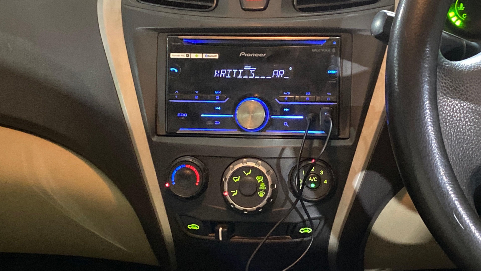 View 2018 Hyundai EON Era Plus Image 17 Used 2018 Hyundai EON Era Plus Image 17