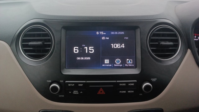 View Hyundai Grand i10 Image 17 Used Hyundai Grand i10 Image 17