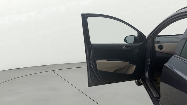 View Hyundai Grand i10 Image 32 Used Hyundai Grand i10 Image 32