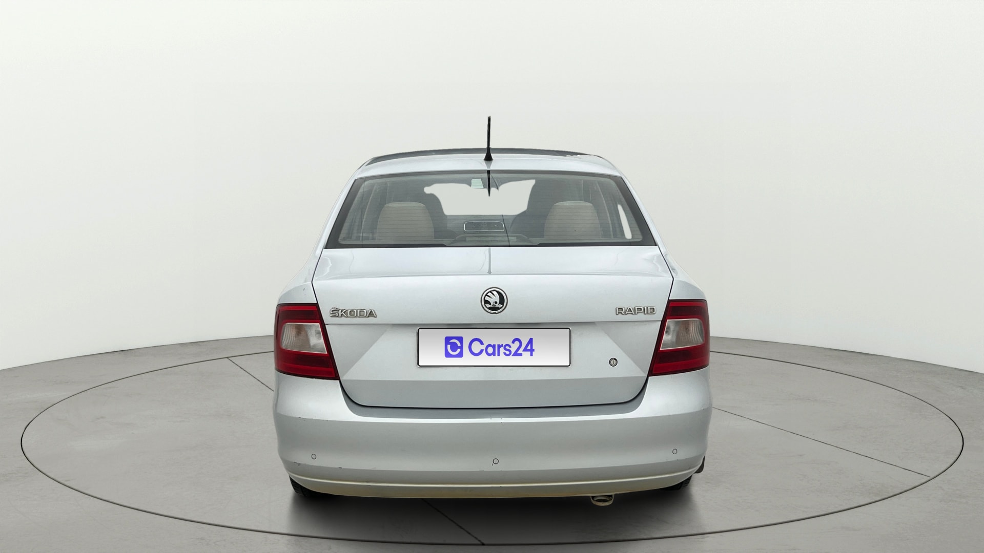 View 2014 Skoda Rapid 1.6 MPI Ambition Petrol BS IV Image 38 Used 2014 Skoda Rapid 1.6 MPI Ambition Petrol BS IV Image 38
