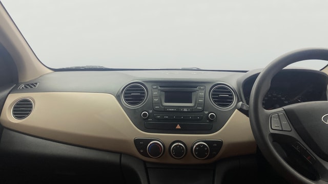 View Hyundai Xcent Image 17 Used Hyundai Xcent Image 17