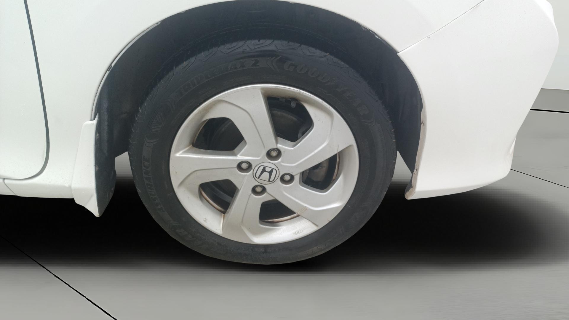 View 2014 Honda City ZX MT Diesel Anniversary Edition Image 42 Used 2014 Honda City ZX MT Diesel Anniversary Edition Image 42