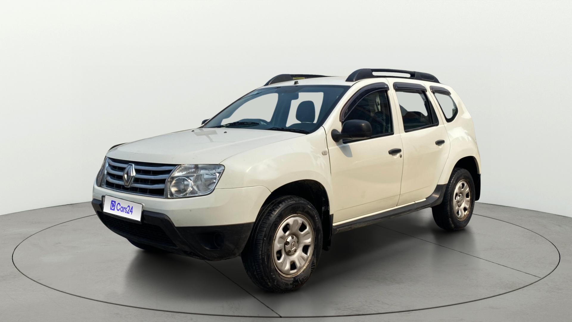 View 2015 Renault Duster Petrol RXE BS IV Image 34 Used 2015 Renault Duster Petrol RXE BS IV Image 34