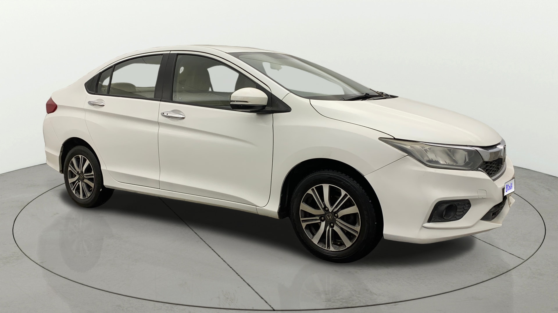 View 2019 Honda City ZX MT Diesel Anniversary Edition Image 14 Used 2019 Honda City ZX MT Diesel Anniversary Edition Image 14