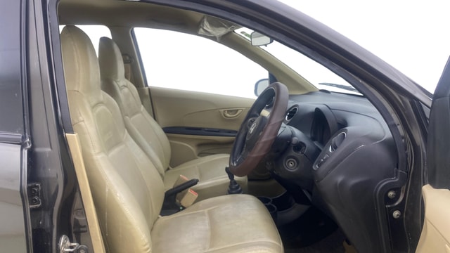 View Honda Amaze Image 25 Used Honda Amaze Image 25
