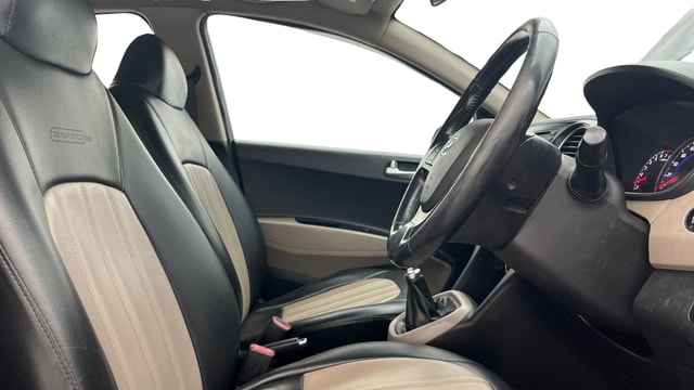View Hyundai Grand i10 Image 25 Used Hyundai Grand i10 Image 25