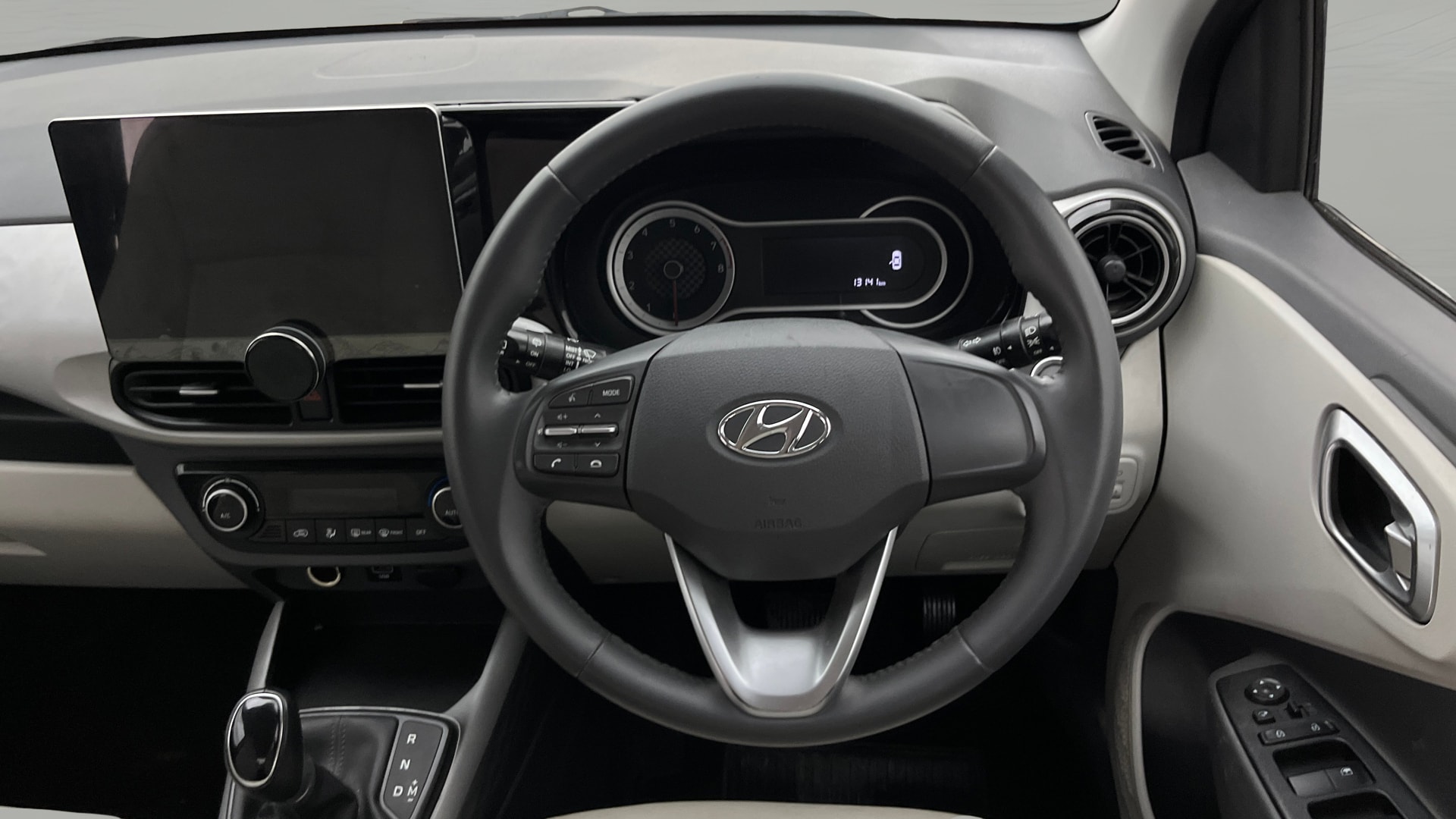 View 2021 Hyundai Grand i10 Nios Asta Petrol AMT Image 12 Used 2021 Hyundai Grand i10 Nios Asta Petrol AMT Image 12