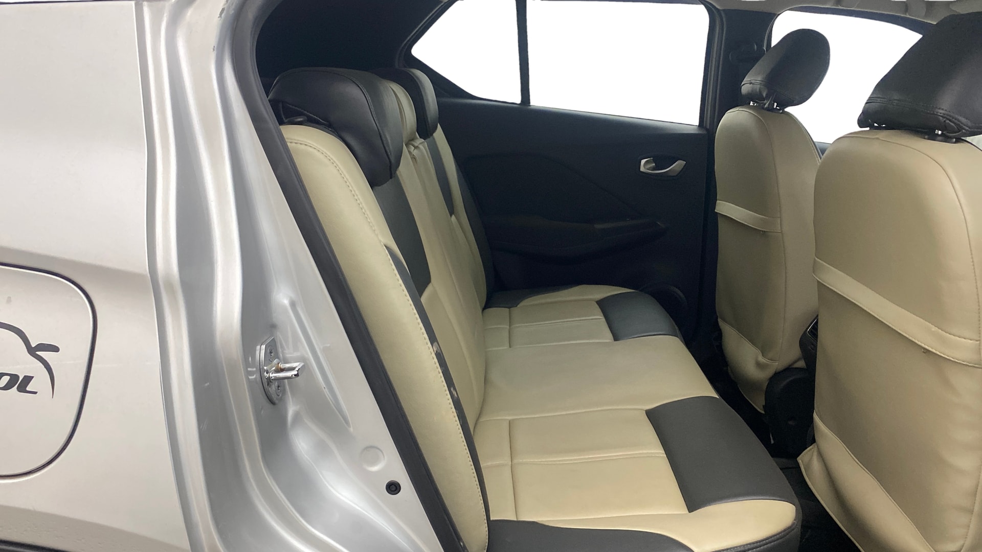 Used 2021 Nissan Kicks Used 2021 Nissan Kicks