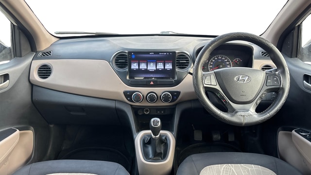 View Hyundai Grand i10 Image 15 Used Hyundai Grand i10 Image 15