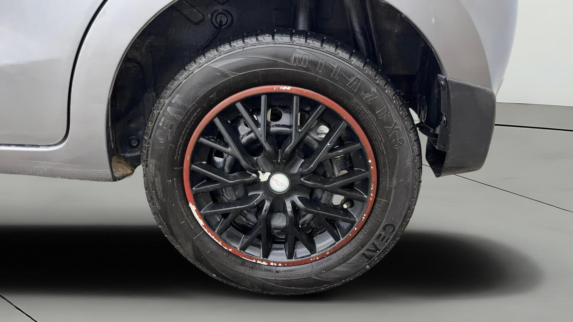 View 2019 Maruti Suzuki 1000 Base Variant Image 11 Used 2019 Maruti Suzuki 1000 Base Variant Image 11