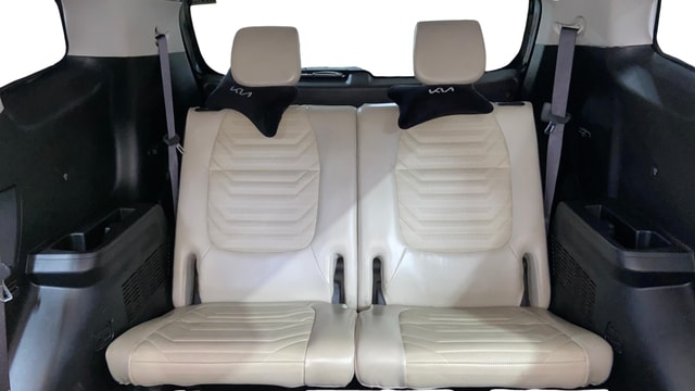 View Kia Carens Image 10 Used Kia Carens Image 10