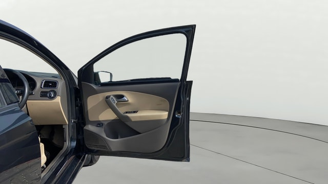 View Volkswagen Vento Image 45 Used Volkswagen Vento Image 45