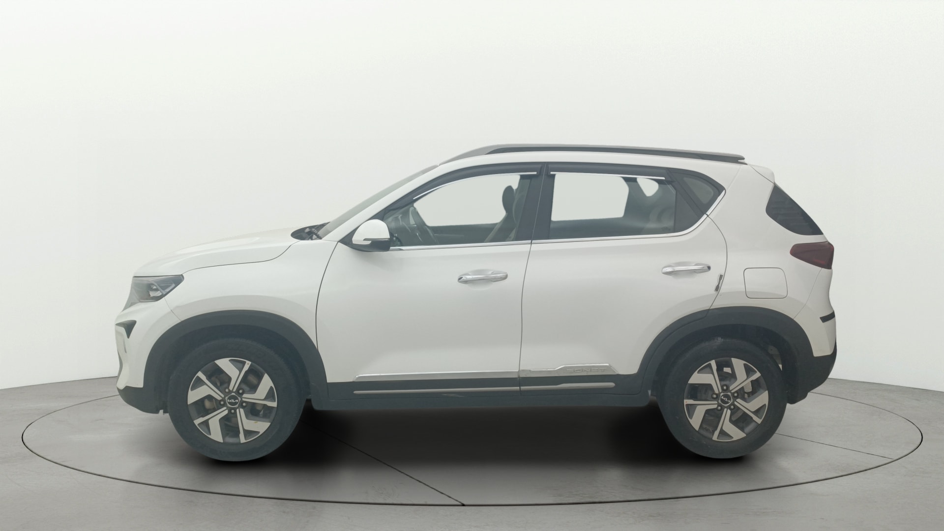 View 2023 Kia Sonet HTX DCT Petrol Image 26 Used 2023 Kia Sonet HTX DCT Petrol Image 26