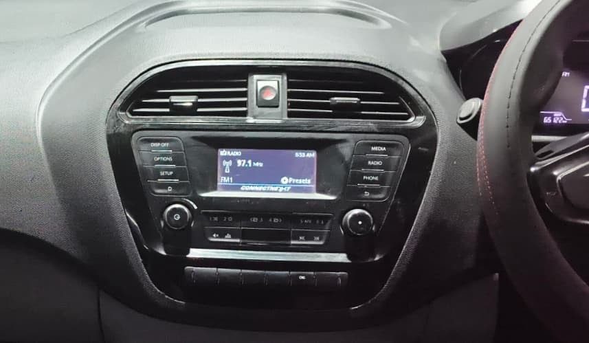Used 2022 Tata Tiago Used 2022 Tata Tiago
