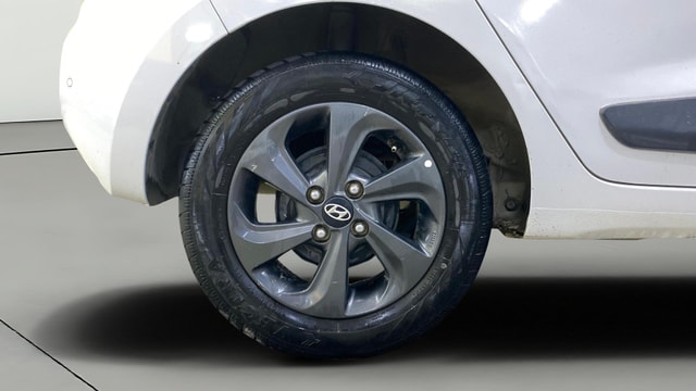 View Hyundai Grand i10 Image 24 Used Hyundai Grand i10 Image 24