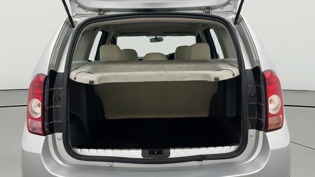 View Renault Duster Image 36 Used Renault Duster Image 36
