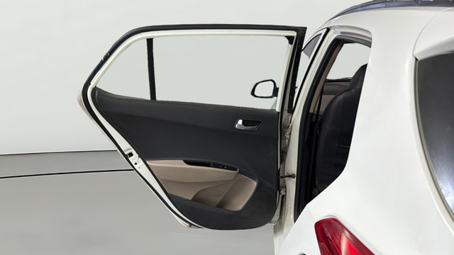 View Hyundai Grand i10 Image 22 Used Hyundai Grand i10 Image 22