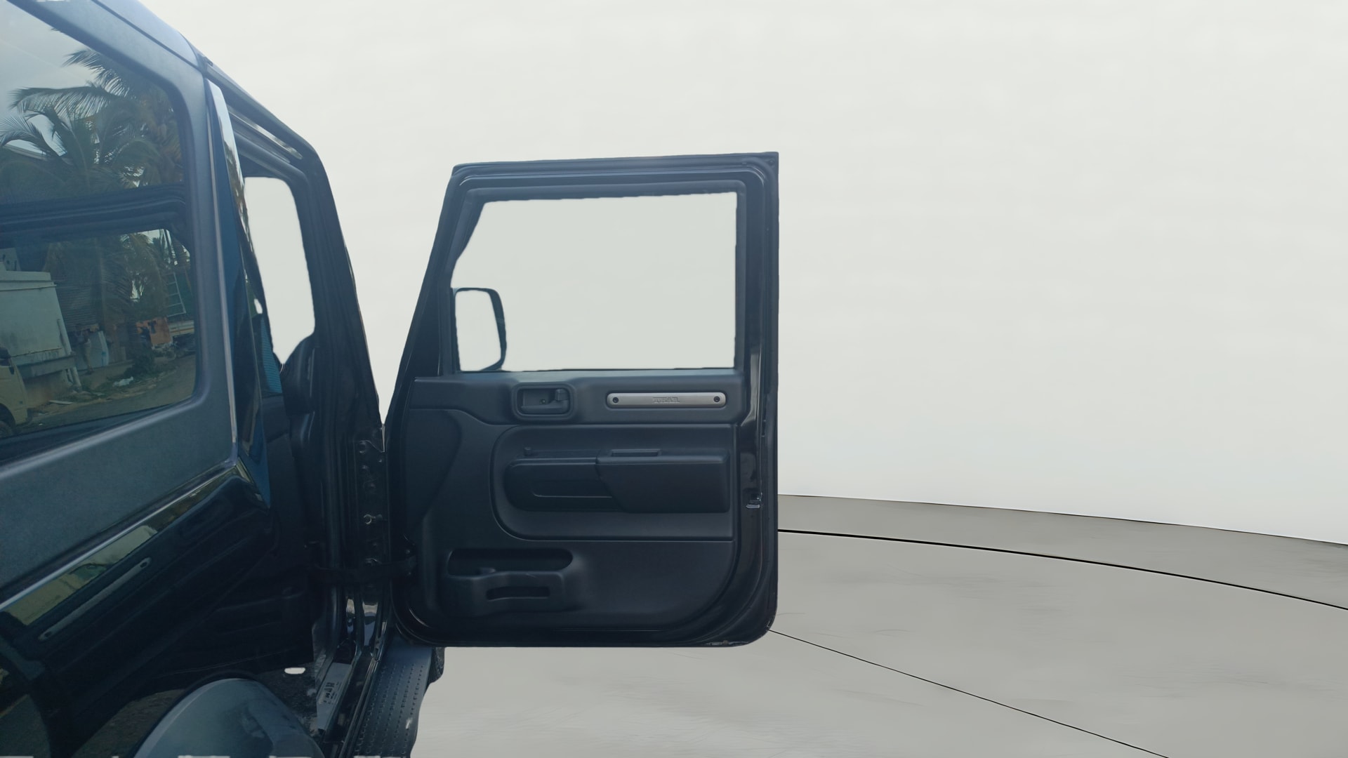 View 2024 Mahindra Thar AX Standard Manual Soft Top 6 Seater Image 45 Used 2024 Mahindra Thar AX Standard Manual Soft Top 6 Seater Image 45
