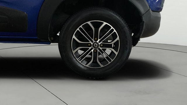 View Renault Triber Image 7 Used Renault Triber Image 7