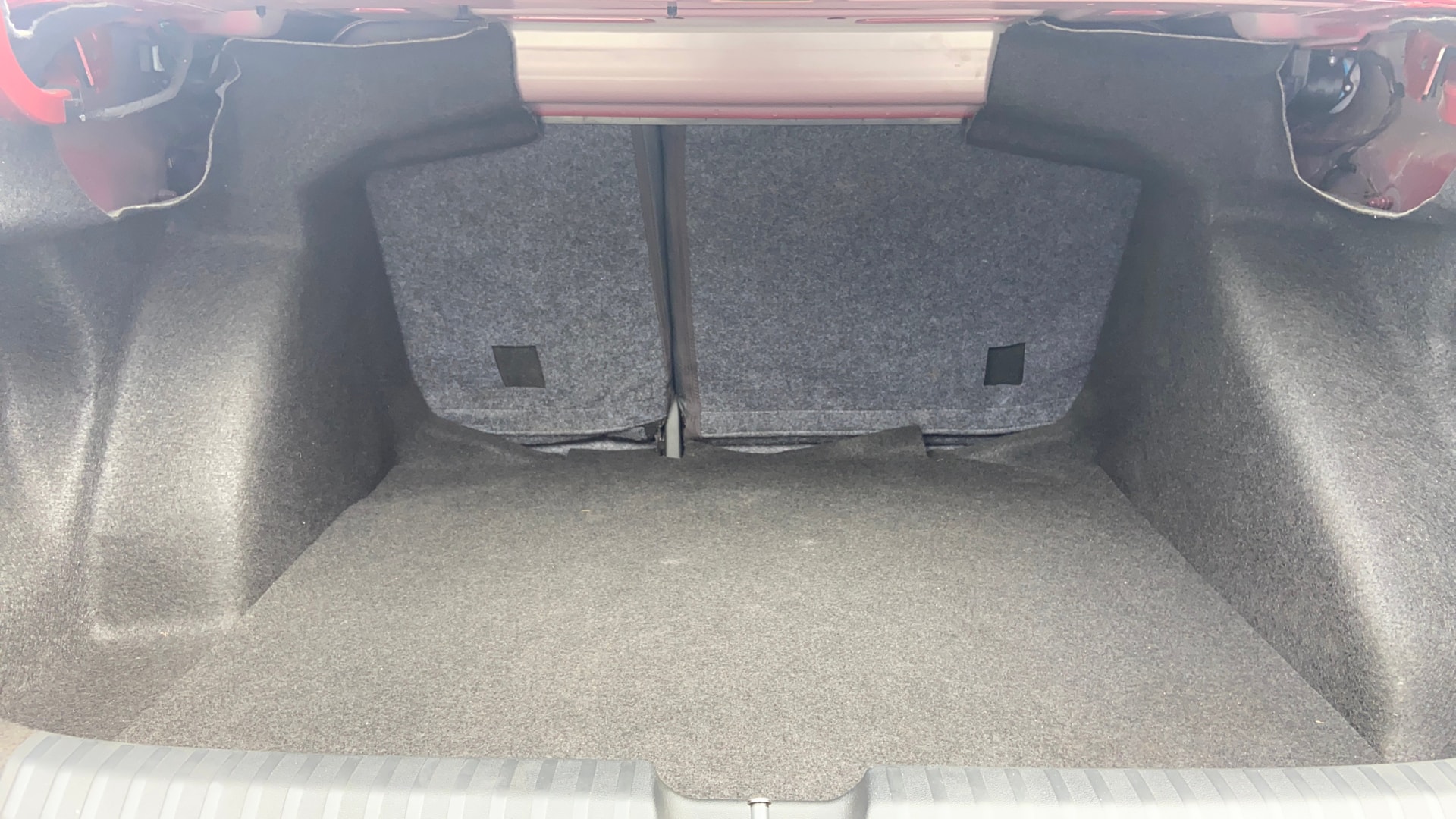 View 2022 Volkswagen Virtus Topline 1.0 TSI MT Image 39 Used 2022 Volkswagen Virtus Topline 1.0 TSI MT Image 39