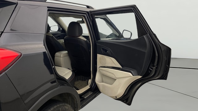 View Mahindra XUV300 Image 8 Used Mahindra XUV300 Image 8