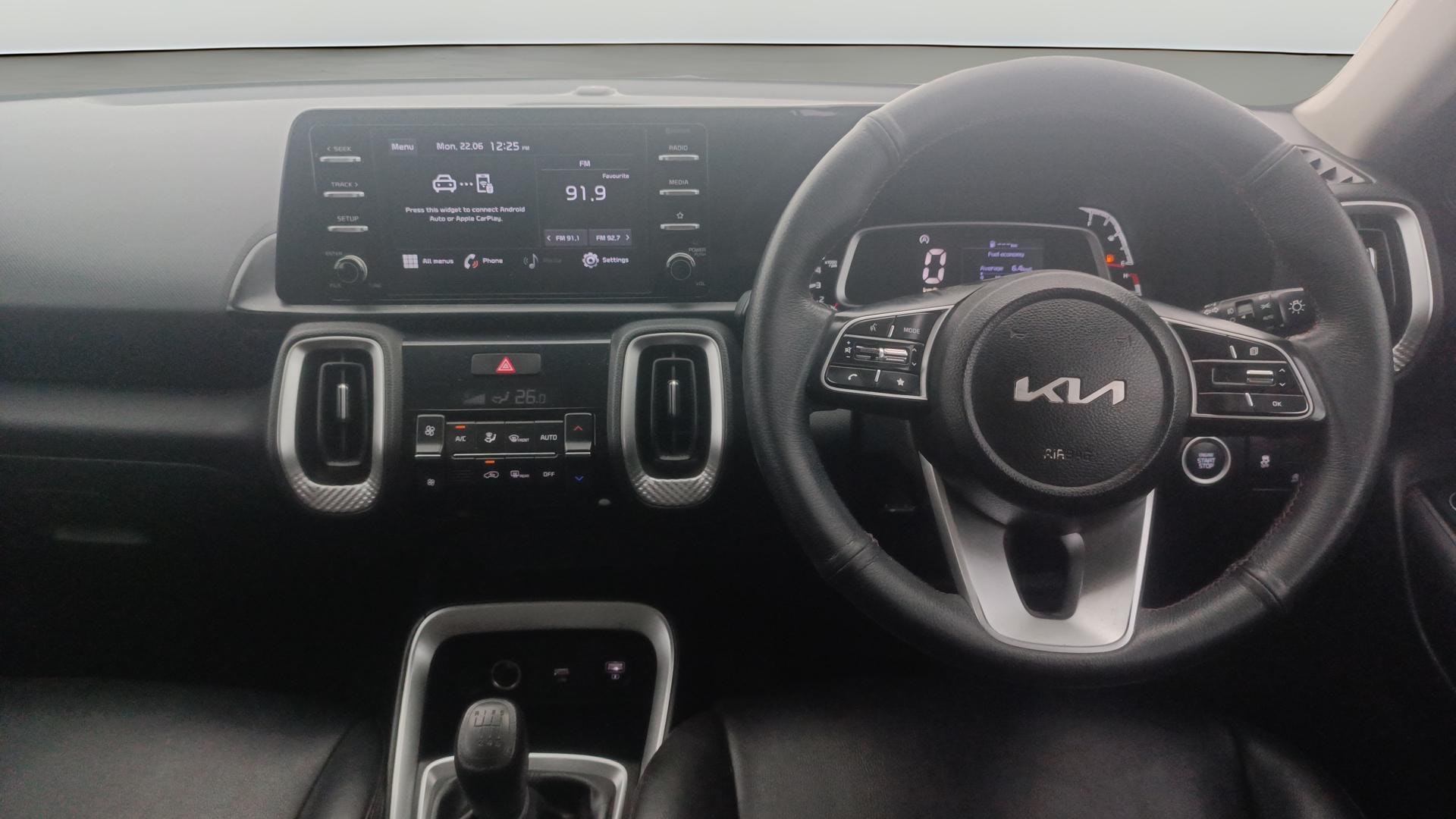 View 2023 Kia Sonet HTK Plus iMT Petrol Image 20 Used 2023 Kia Sonet HTK Plus iMT Petrol Image 20