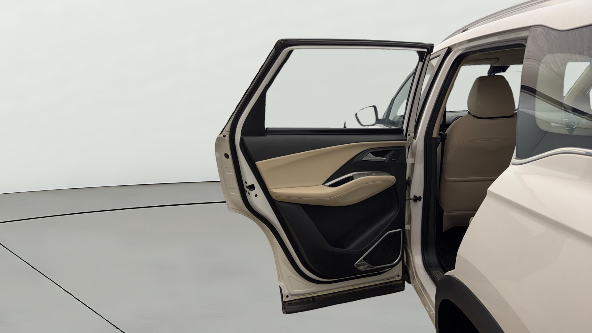 View 2023 MG Hector Sharp Hybrid BS IV Image 15 Used 2023 MG Hector Sharp Hybrid BS IV Image 15