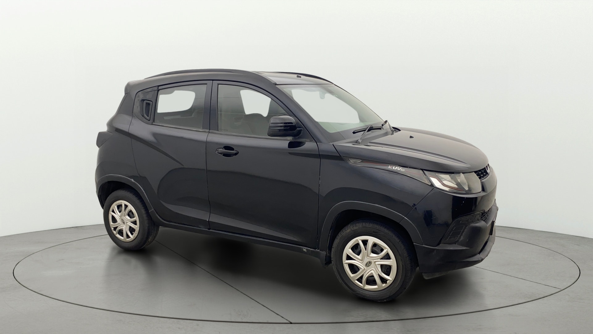 Used 2017 Mahindra KUV100 Used 2017 Mahindra KUV100
