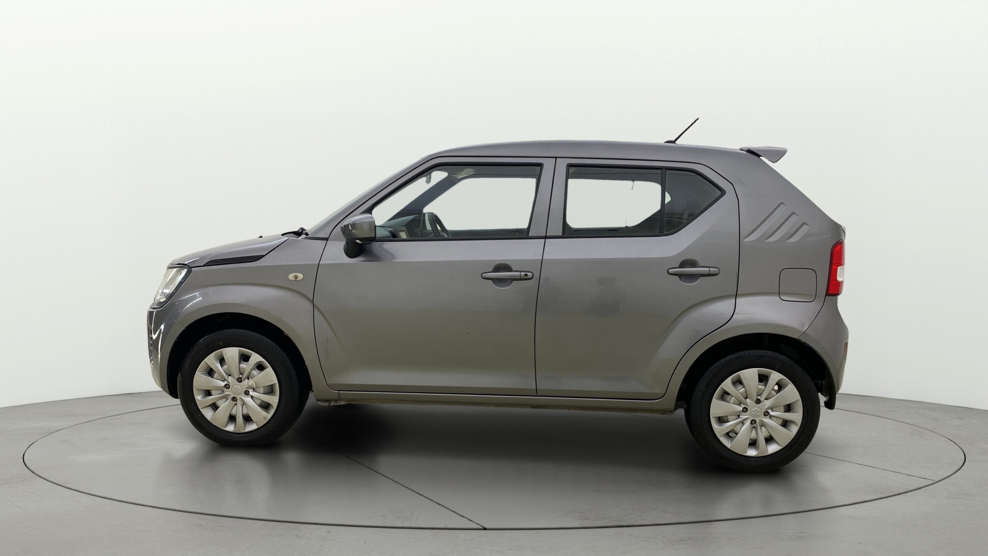 View 2021 Maruti Suzuki 1000 Base Variant Image 25 Used 2021 Maruti Suzuki 1000 Base Variant Image 25