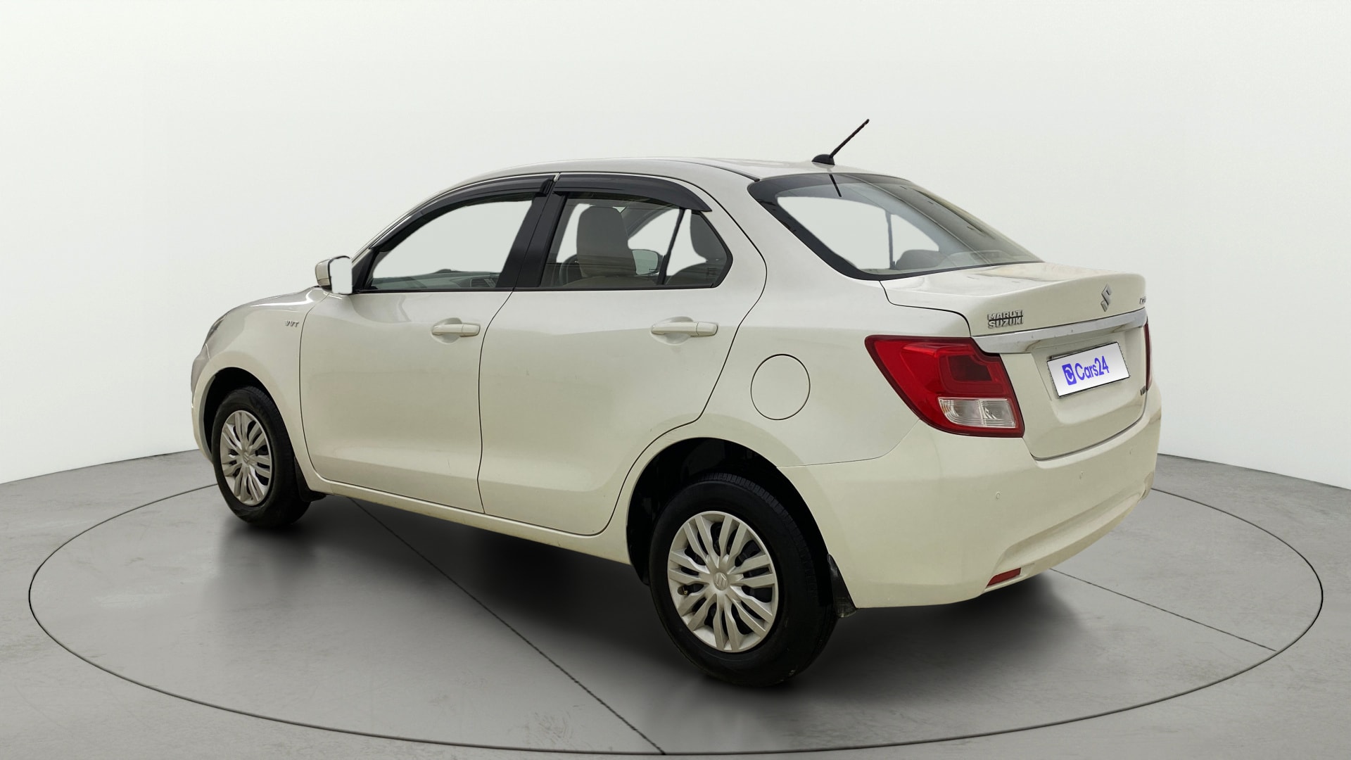 View 2018 Maruti Suzuki 1000 Base Variant Image 2 Used 2018 Maruti Suzuki 1000 Base Variant Image 2