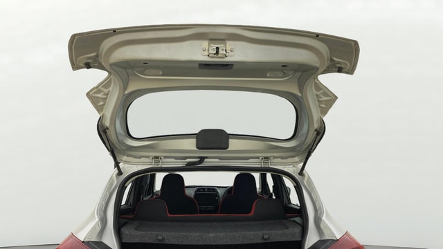 View Renault Kwid Image 16 Used Renault Kwid Image 16