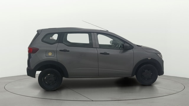 View Renault Triber Image 8 Used Renault Triber Image 8