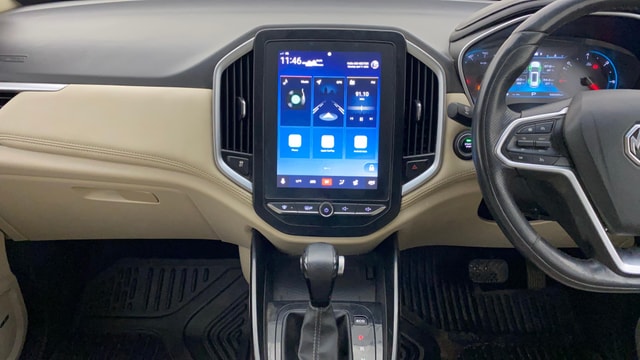 View MG Hector Image 33 Used MG Hector Image 33