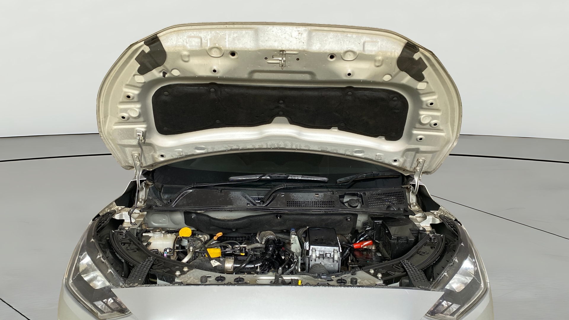 View 2022 Nissan Magnite Turbo XV Image 19 Used 2022 Nissan Magnite Turbo XV Image 19