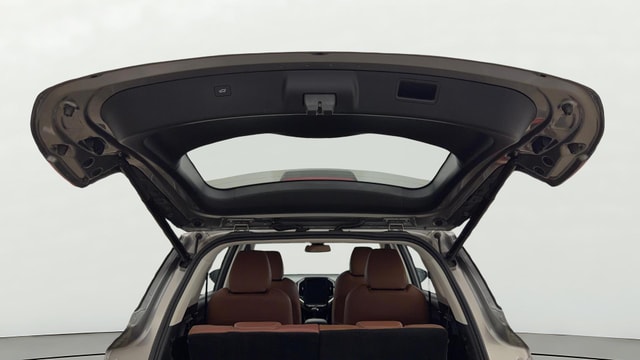 View MG Hector Plus Image 33 Used MG Hector Plus Image 33