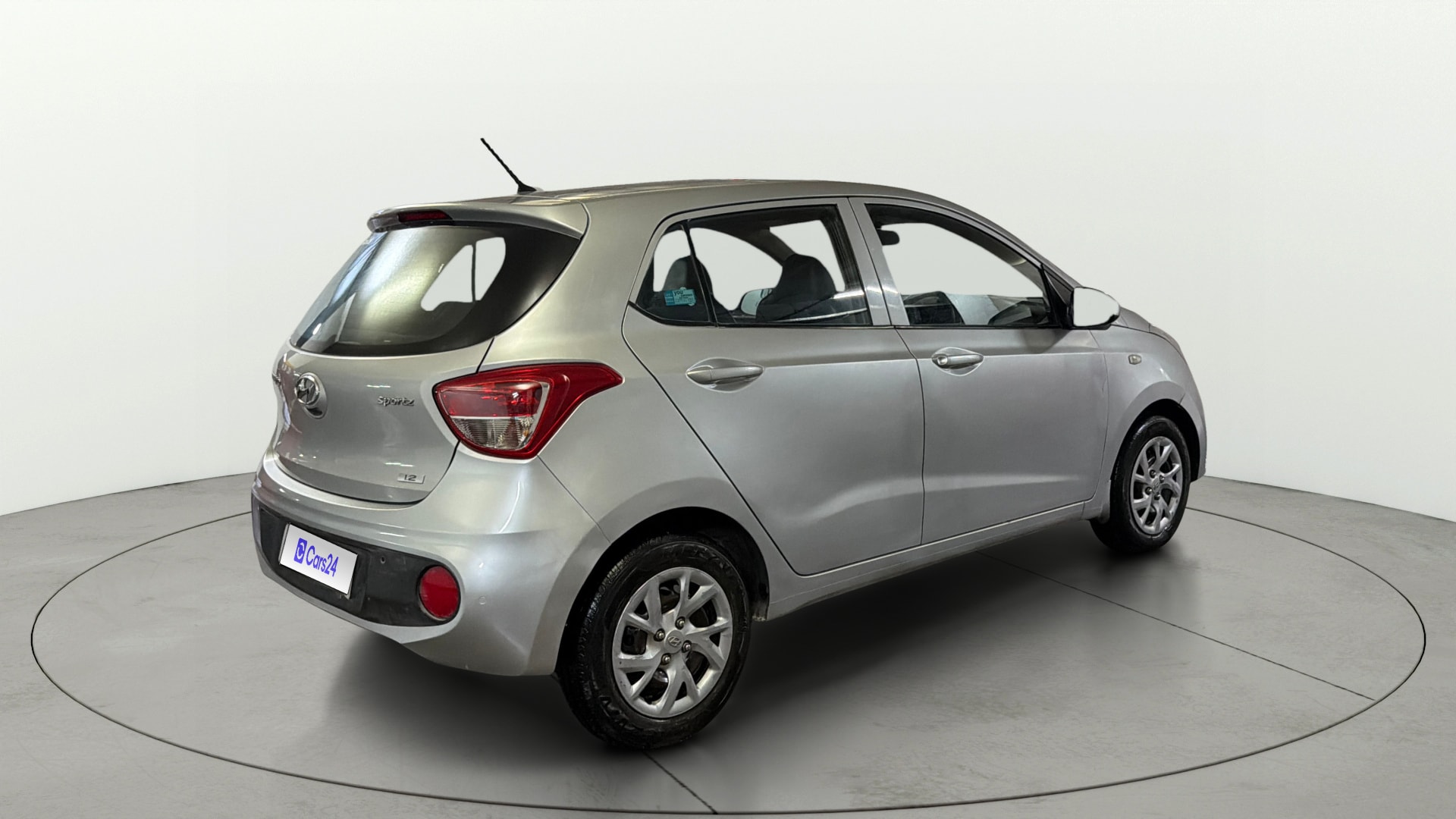 View 2018 Hyundai Grand i10 Sportz 1.2 Kappa Image 41 Used 2018 Hyundai Grand i10 Sportz 1.2 Kappa Image 41