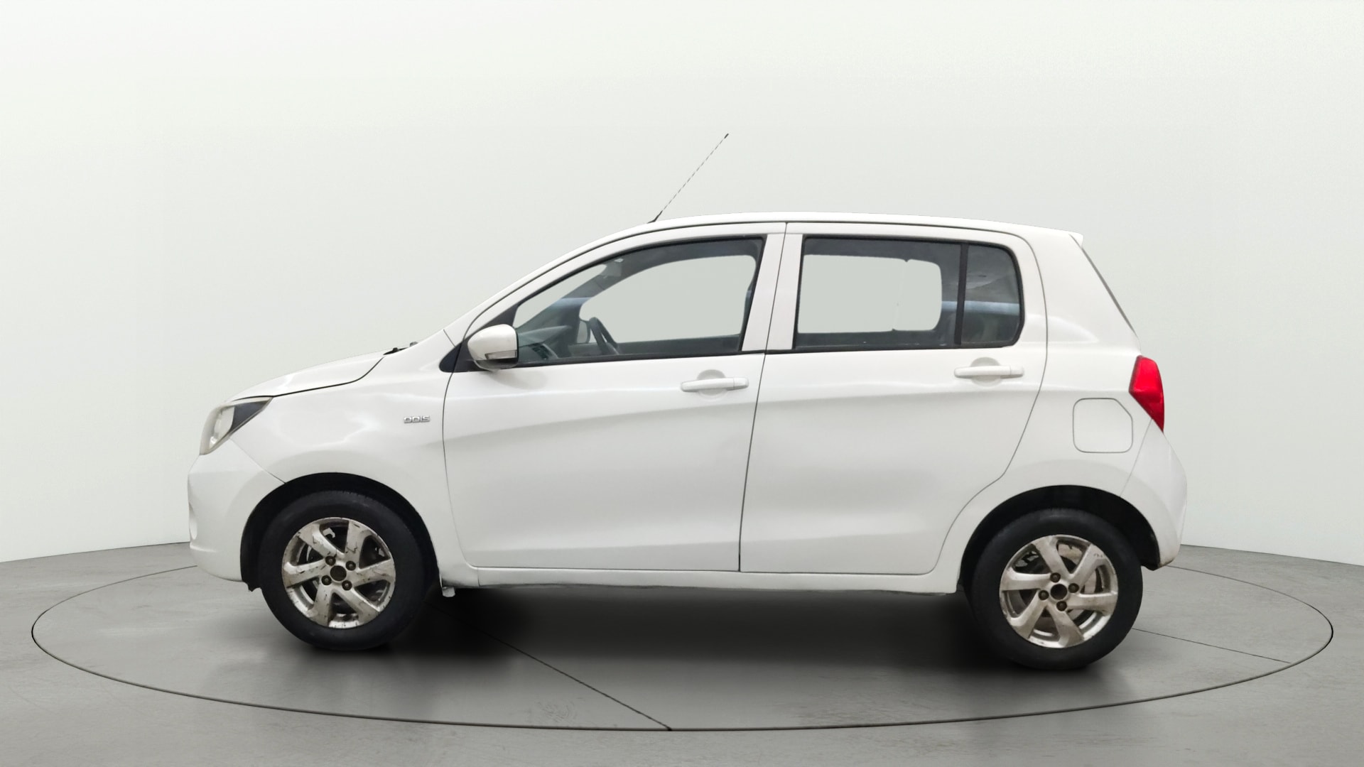Used 2016 Maruti Suzuki 1000 Used 2016 Maruti Suzuki 1000