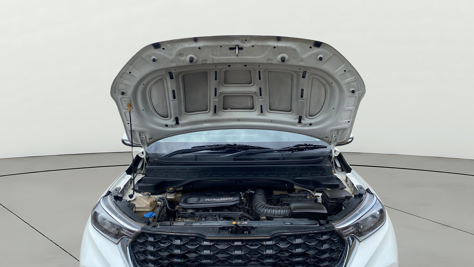 View 2023 Kia Sonet HTX Plus iMT Petrol Image 33 Used 2023 Kia Sonet HTX Plus iMT Petrol Image 33