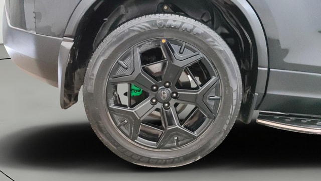 View Tata Harrier Image 25 Used Tata Harrier Image 25