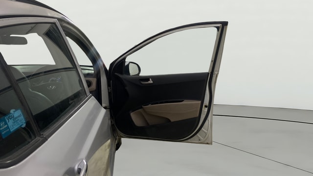View Hyundai Grand i10 Image 45 Used Hyundai Grand i10 Image 45