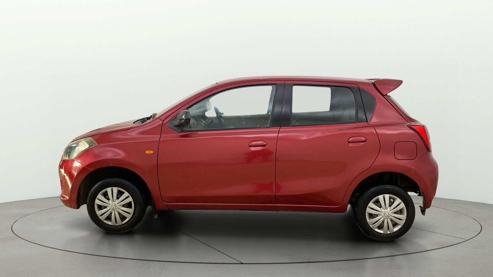 View 2015 Datsun Go T Image 5 Used 2015 Datsun Go T Image 5