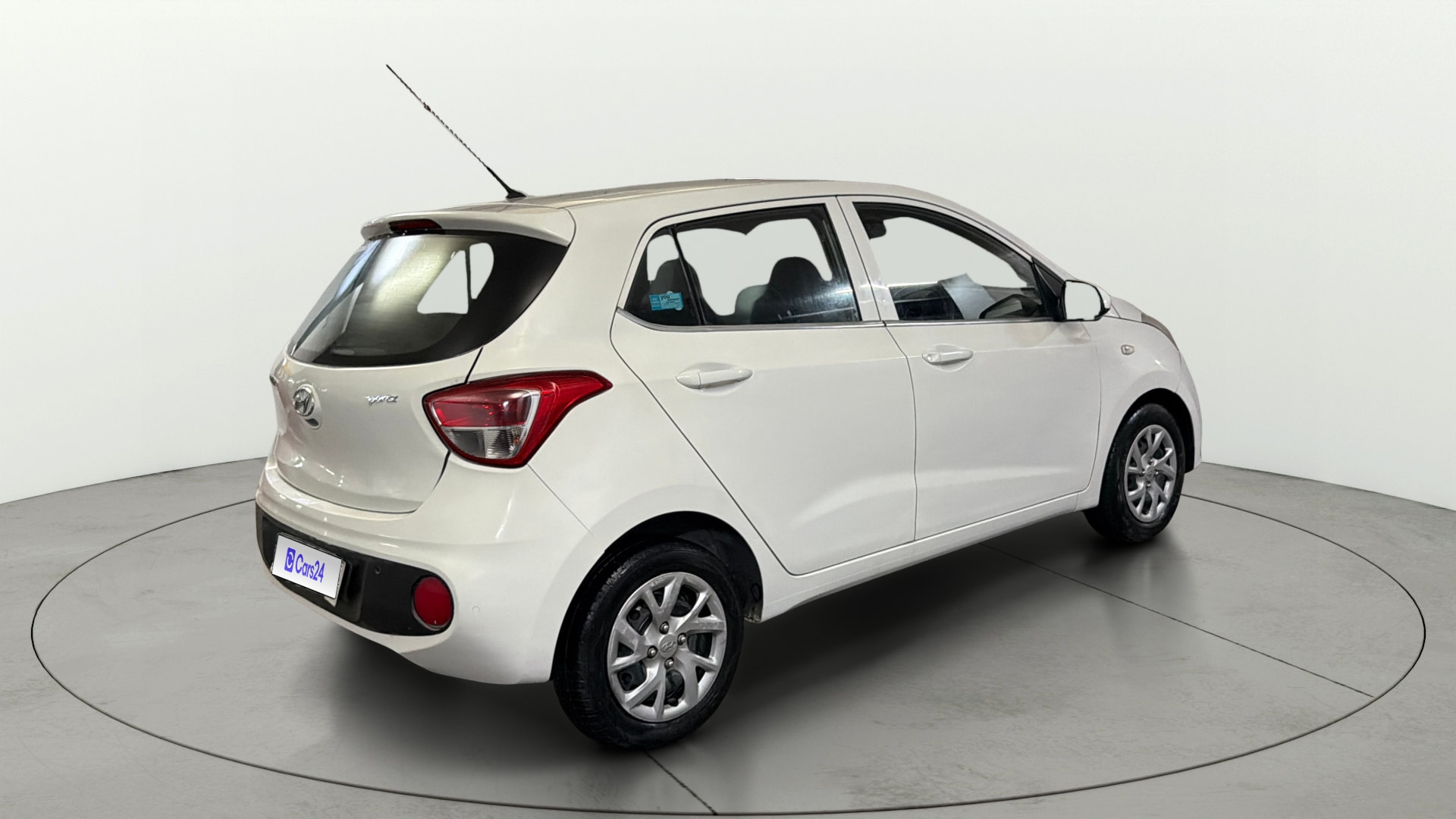 Used 2018 Hyundai Grand i10 Used 2018 Hyundai Grand i10