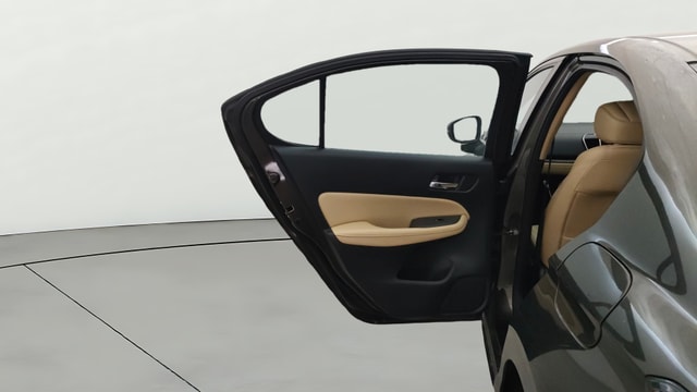 View Honda City ZX Image 23 Used Honda City ZX Image 23