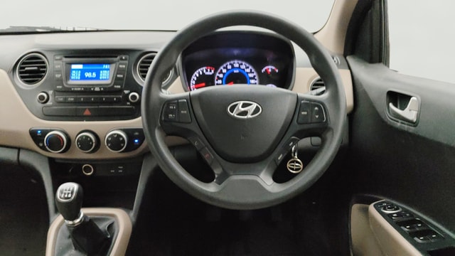 View Hyundai Grand i10 Image 20 Used Hyundai Grand i10 Image 20