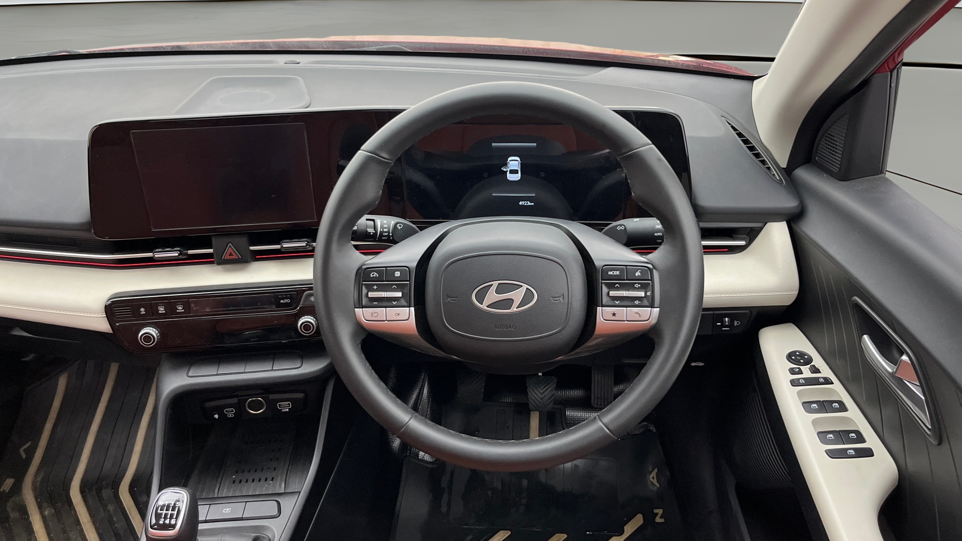 Used 2025 Hyundai Verna Used 2025 Hyundai Verna