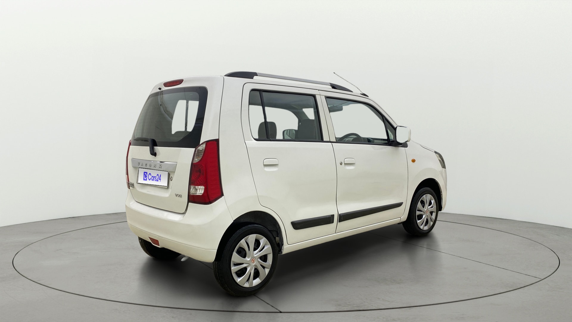 View 2015 Maruti Suzuki 1000 Base Variant Image 42 Used 2015 Maruti Suzuki 1000 Base Variant Image 42