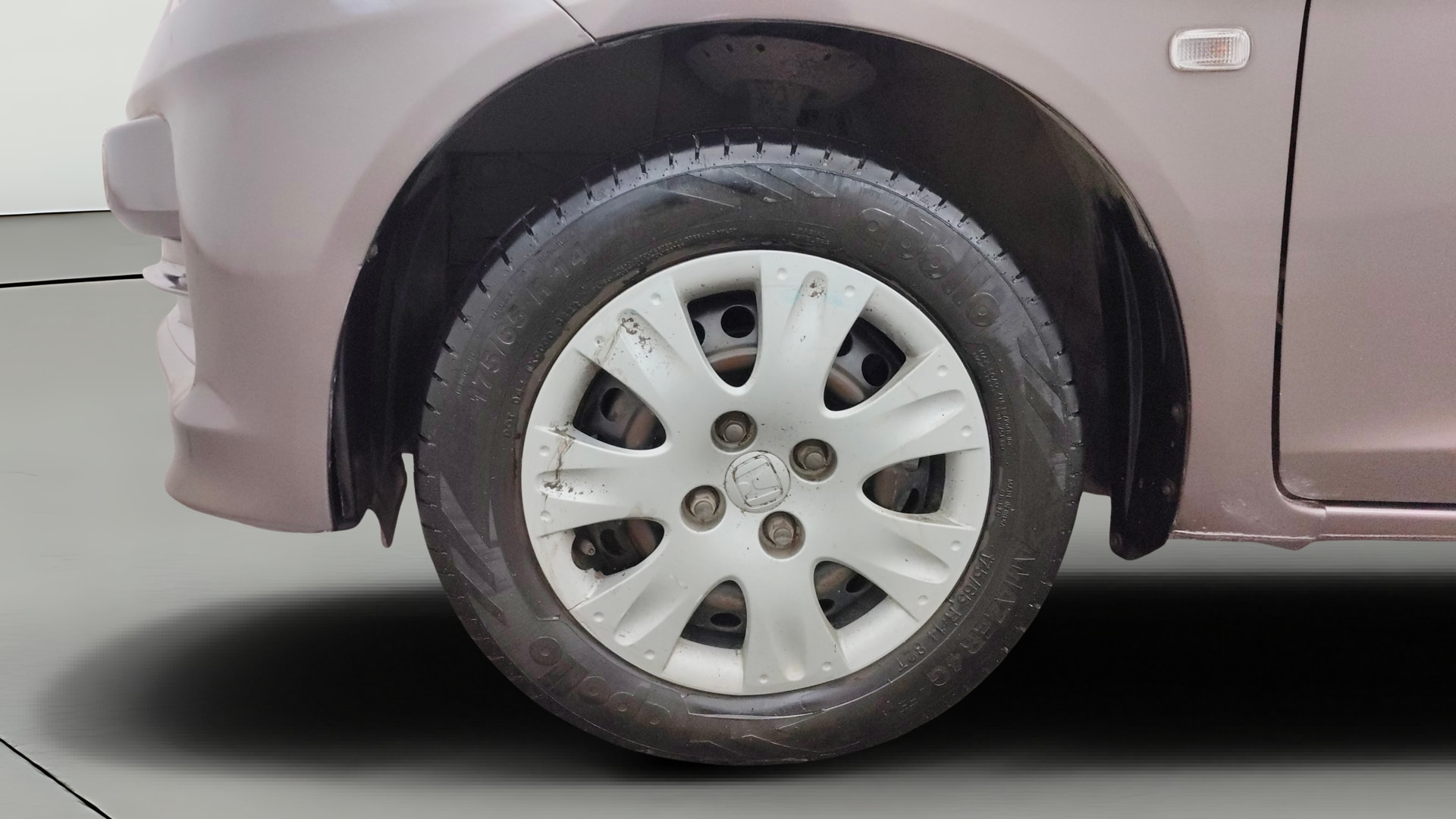 View 2014 Honda Amaze E MT Petrol BS IV Image 27 Used 2014 Honda Amaze E MT Petrol BS IV Image 27